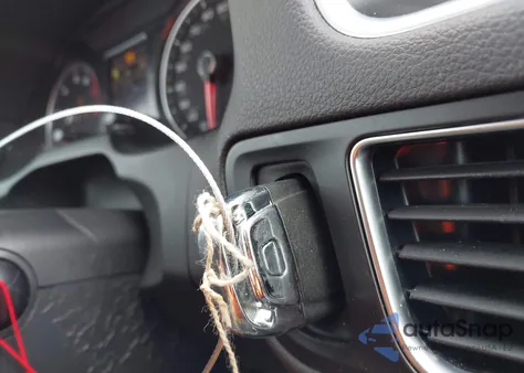 2017 Audi Q5 2.0T Premium z USA, uszkodzony, nr VIN WA1C2AFP8HA078575